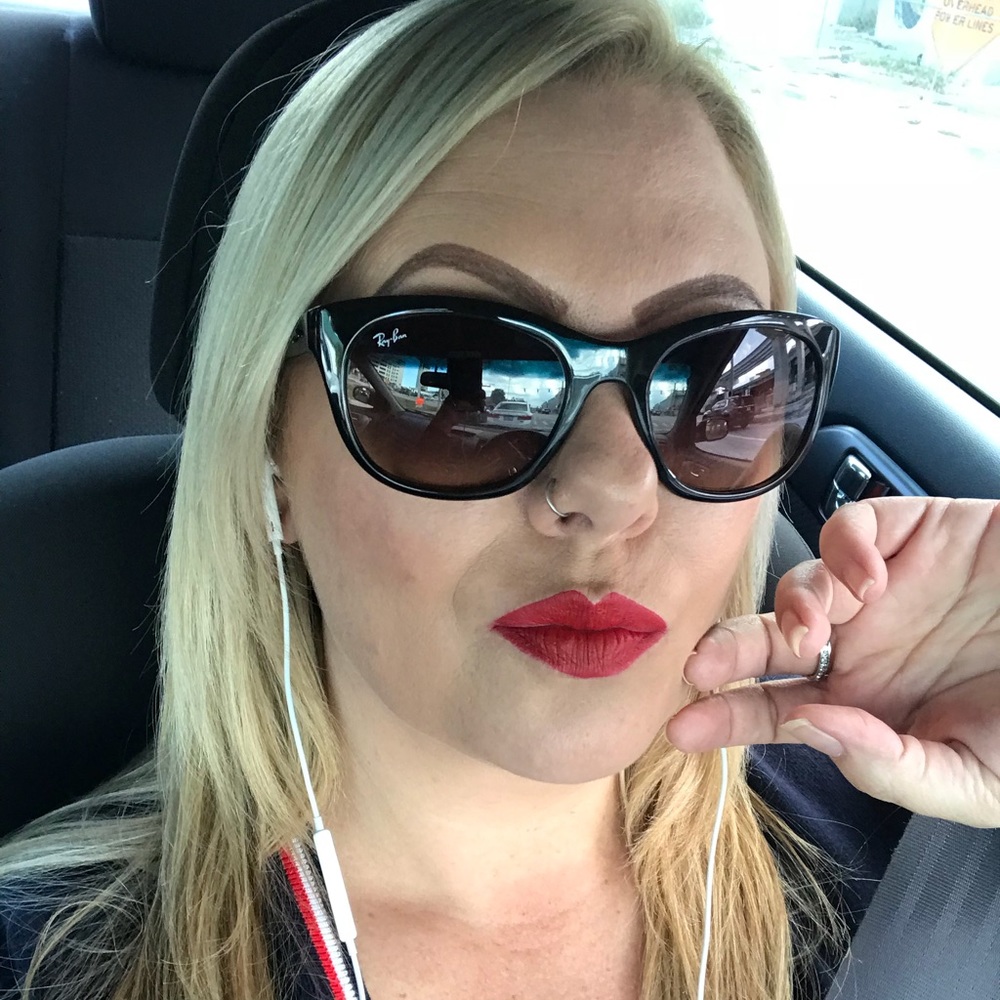 Meet your Posher, Meghann